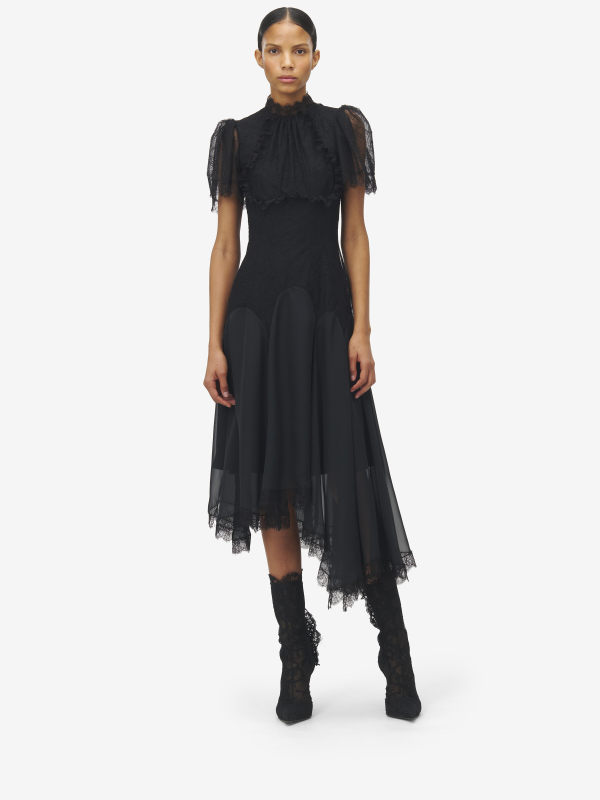 ALEXANDER MCQUEEN - Floral Lace Evening Dress - Item 843633QZAPW1000